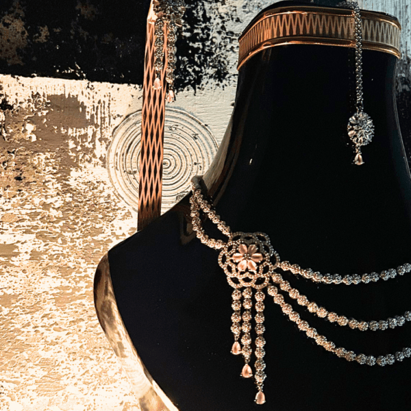 Elegant Pink Stone and Crystal Necklace and Earring Set - Image 4