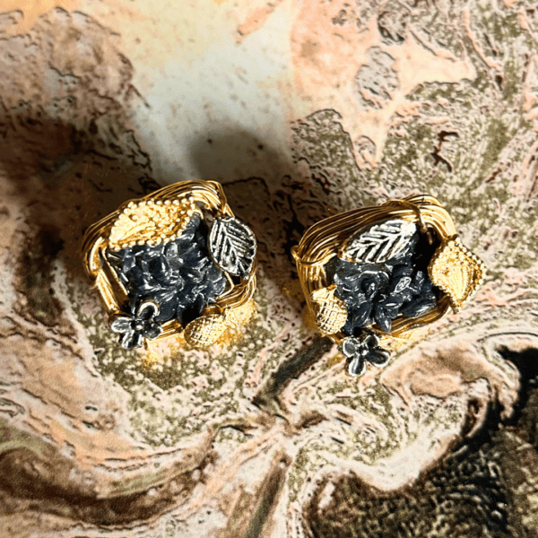 Premium Elegant Black Stone and Gold Leaf Earrings - Image 5