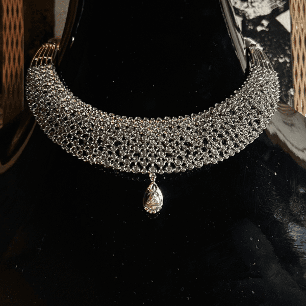 Elegant Crystal Choker Necklace and Earring Set - Image 8